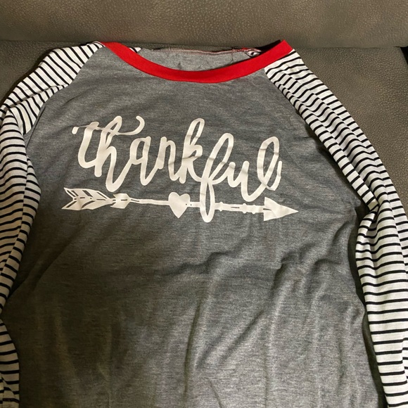 Grey Thankful long sleeve shirt size medium - Picture 3 of 3